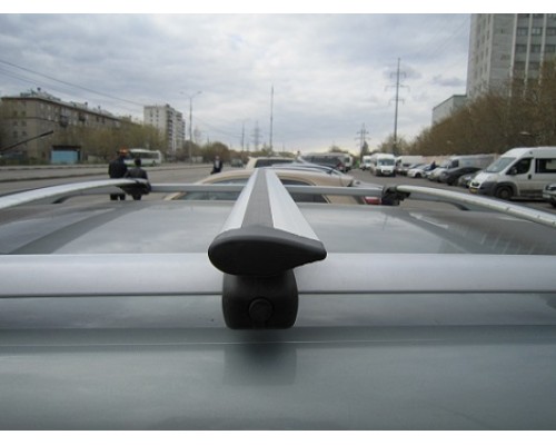 Багажник ЕВРО с секретками с крыловидными дугами на рейлинги